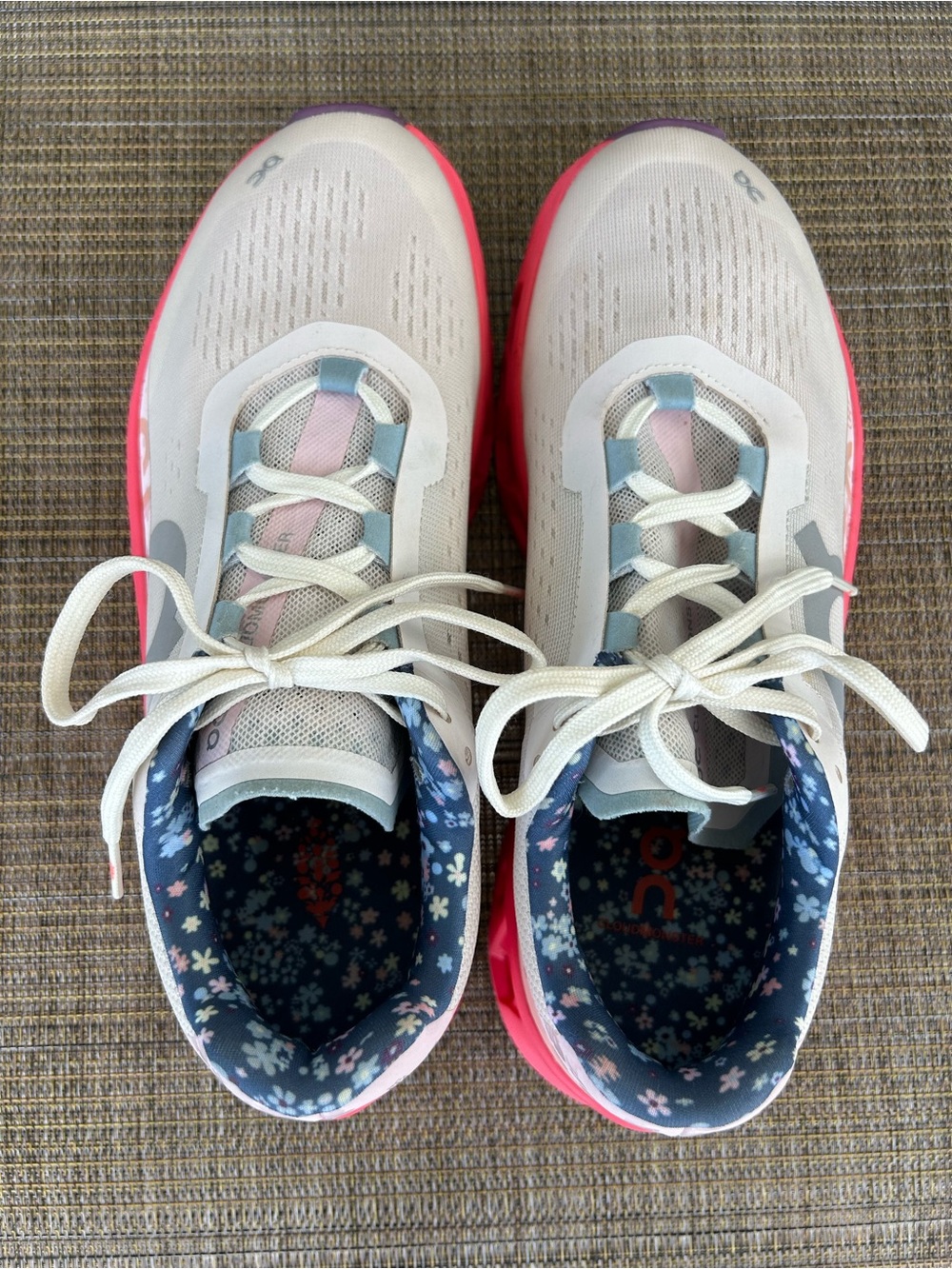 Rare! Cloudmonster On Running Size 10 Free People X Floral Pink White Sneakers - Picture 5 of 11